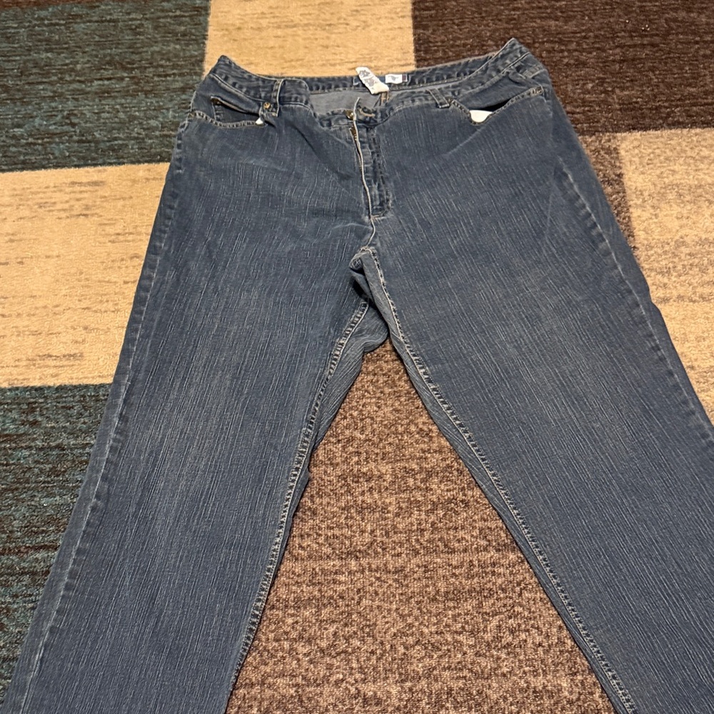 Liz Claiborne Women's Straight Leg Jeans - Blue